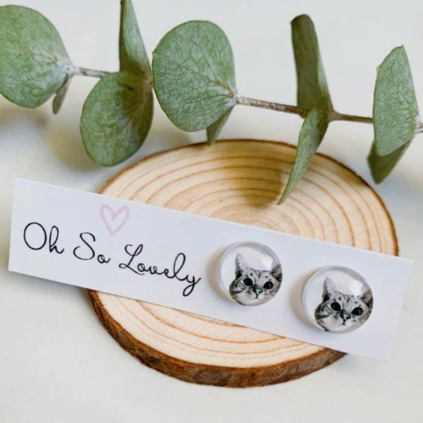 Stud Earrings -  Oh So Lovely