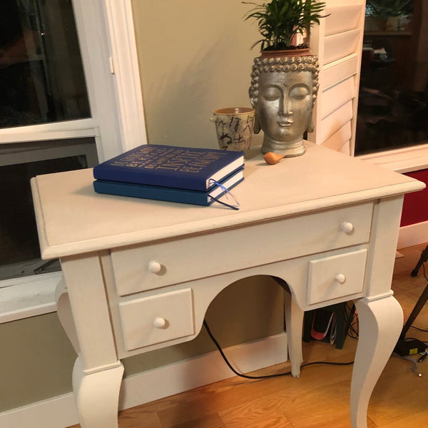 Re-Love Your Stuff with IOD transfers, molds, stamps and inlays - Learn to up-cycle your own furniture with IOD Transfers