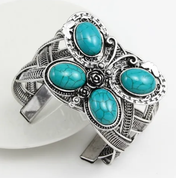 Turquoise Tibetan Style Mesh Spirt Animal hand mand Cuff: Butterfly