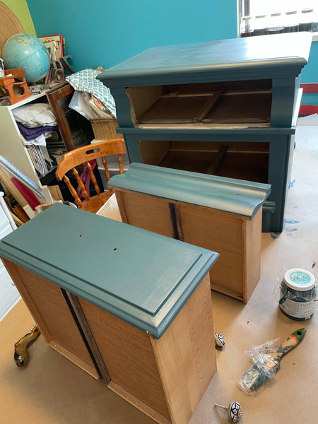 Re-Love Your Stuff with IOD transfers, molds, stamps and inlays - Learn to up-cycle your own furniture with IOD Transfers