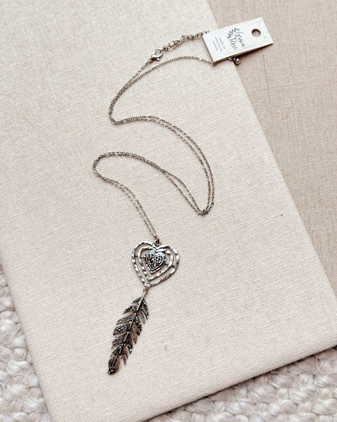 Heart Feather Pendant Necklace - Gracie Rose