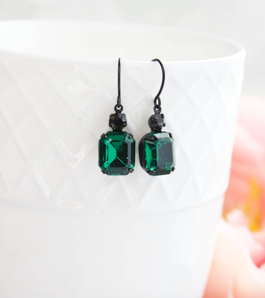 Earrings - Vintage Glass Jewels - Emerald  Green