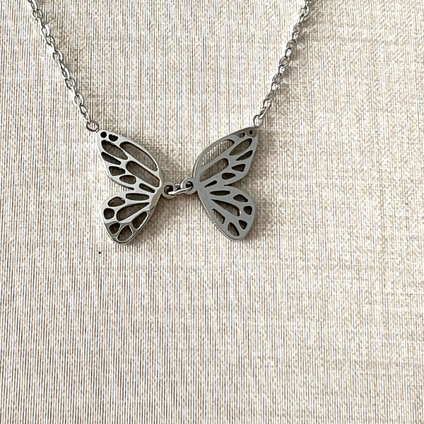 Butterfly Necklace: Gold