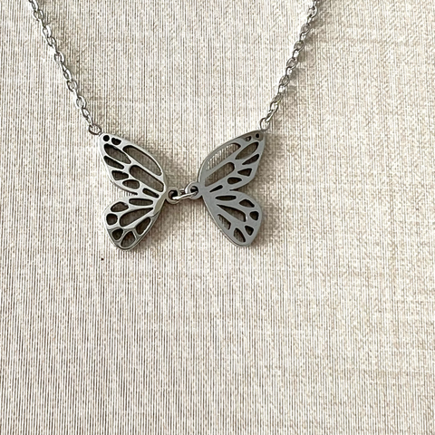 Butterfly Necklace: Silver