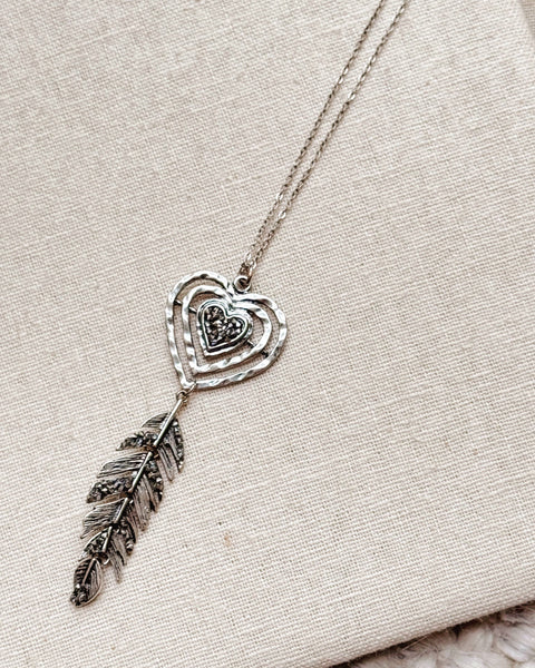 Heart Feather Pendant Necklace - Gracie Rose