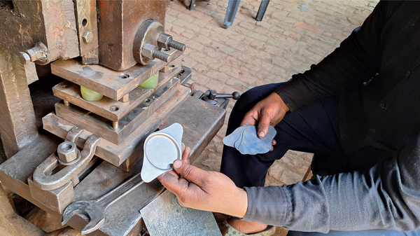 Tea Infuser with Dual-Use Coaster Lid - Tea Steeper Strainer