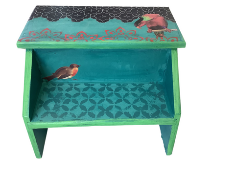 2 Steps Birds  Stool - Muckabout