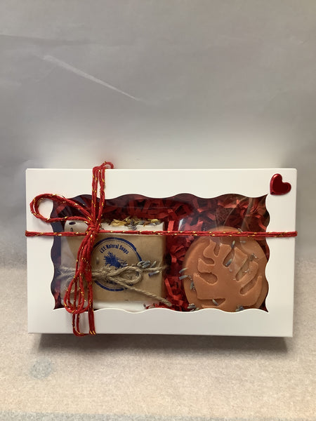 Eucalyptus & Ravintsara soap Box